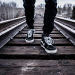 自分の足元ばかりを見て物事を判断しているうちは信頼を得ることはできない